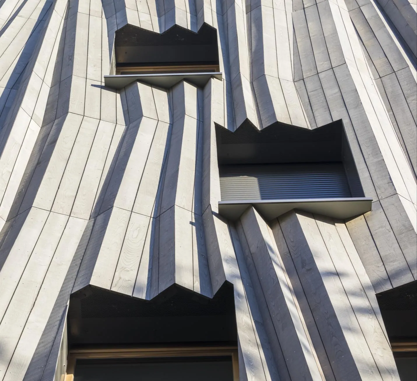 Yama Tani, façade plissée